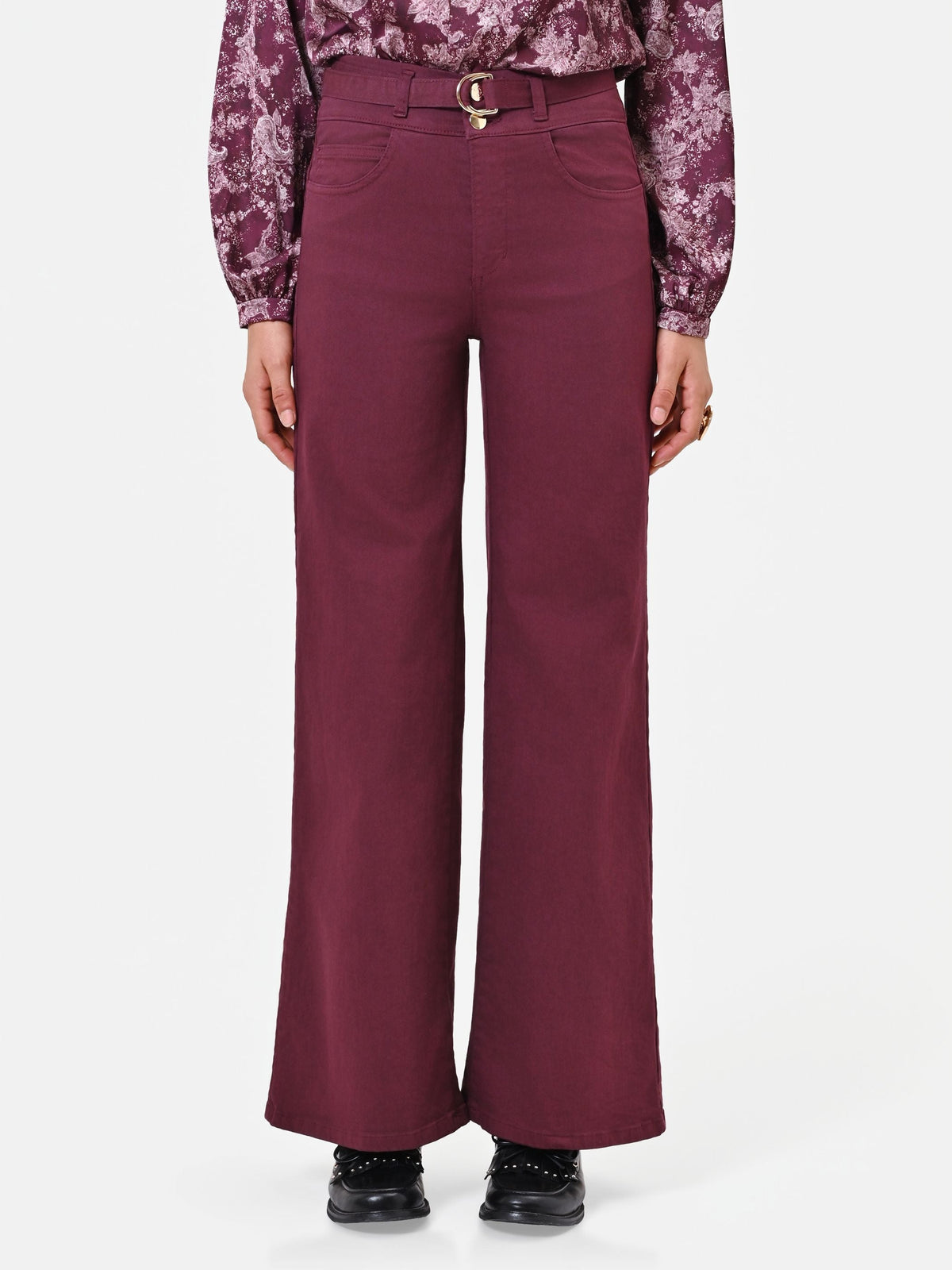 Jeans wide leg in cotone bordeaux con cintura