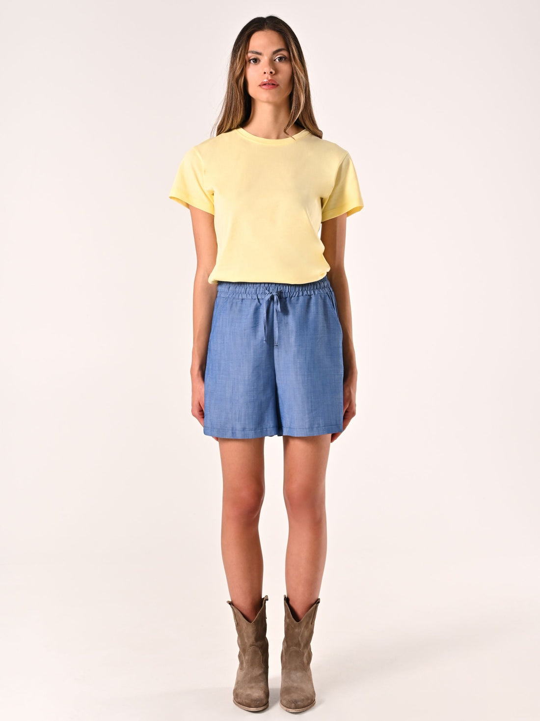 Shorts in Chambray