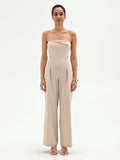 Tuta a fascia beige chiaro con gamba larga