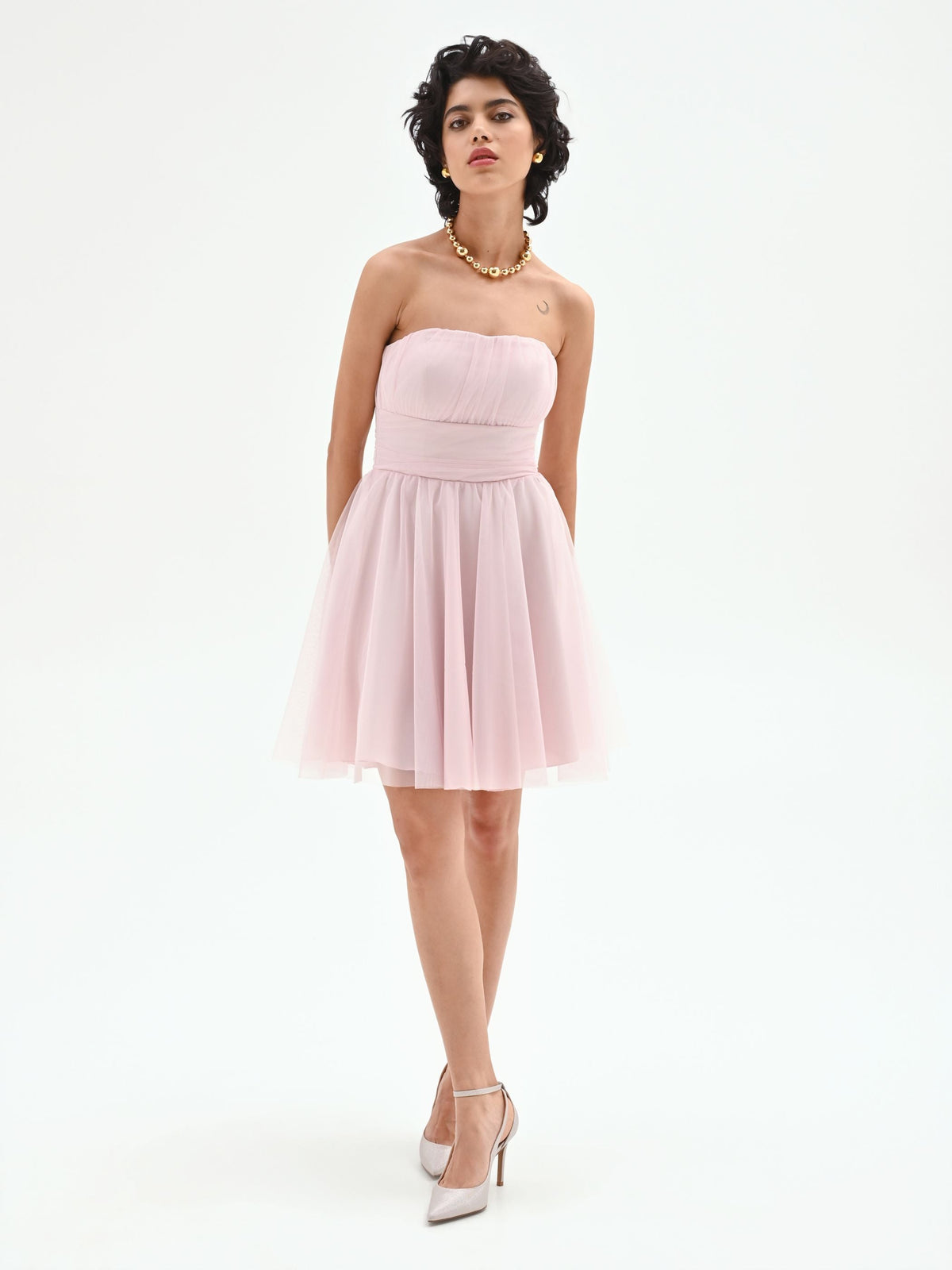 Abito corto in georgette rosa pastello