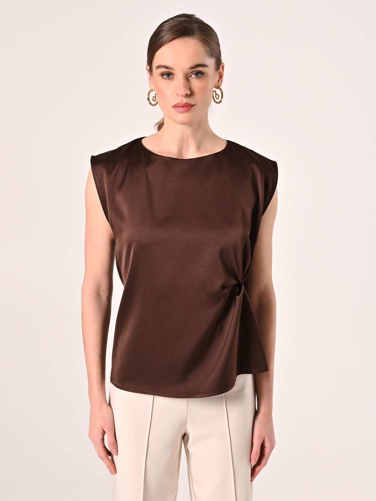 Top smanicato in Raso Cioccolato