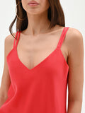 Top rosso fragola con doppie spalline