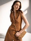 Gilet marrone bronzo con rever a lancia