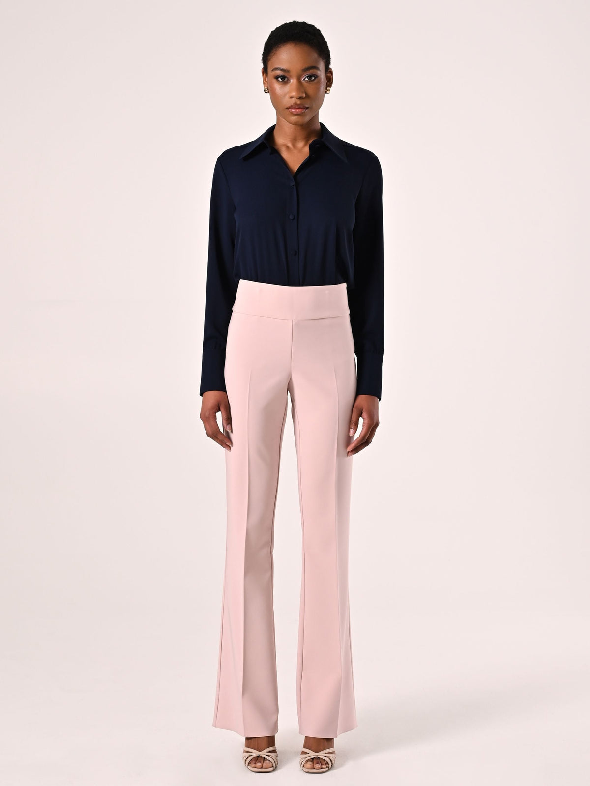 Pantaloni in Tessuto Tecnico Rosa Chiaro con Fascione in Vita