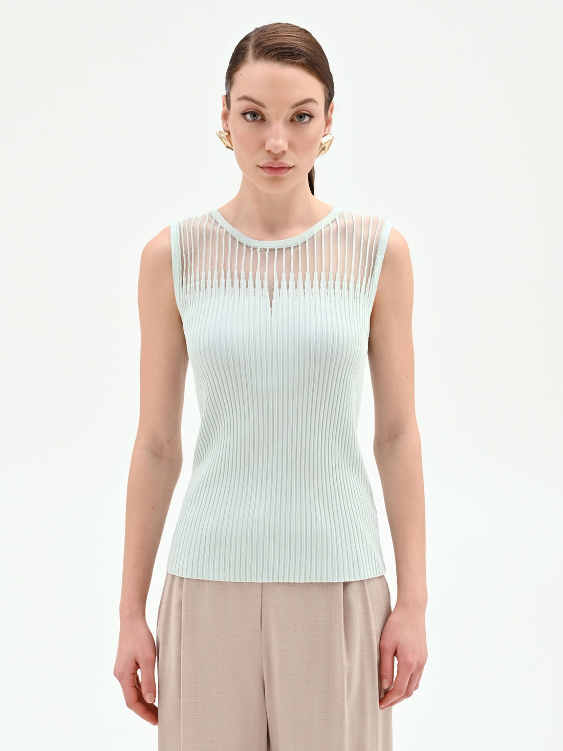 Top verde menta in maglia a costine