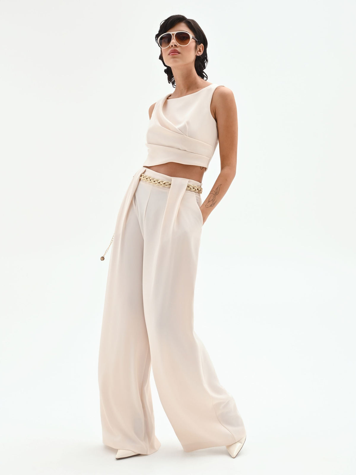Pantalone a palazzo panna bianco con pieghe