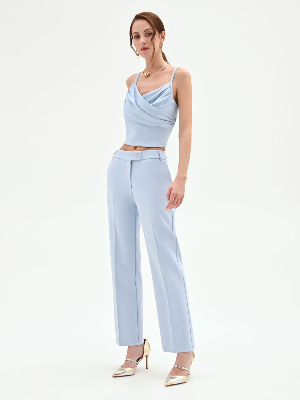 Pantalone a gamba dritta cielo azzurro