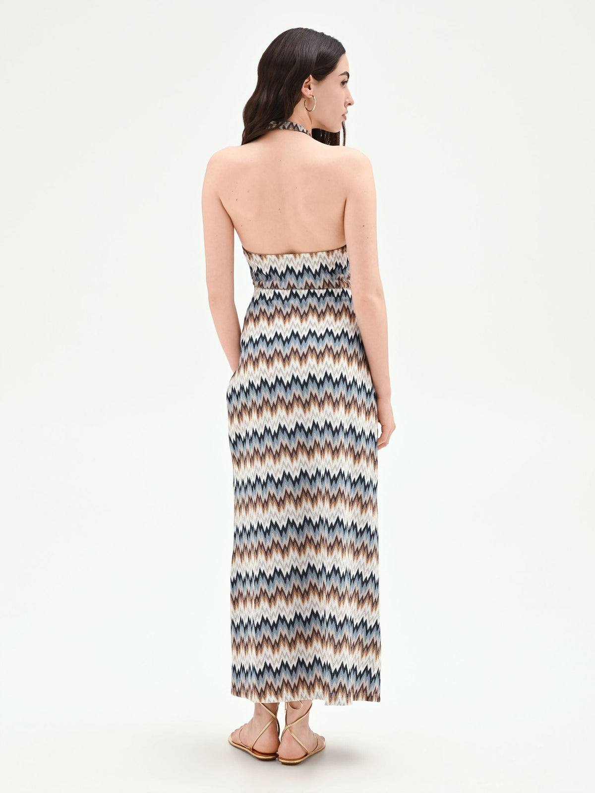 Abito lungo azzurro con motivo chevron