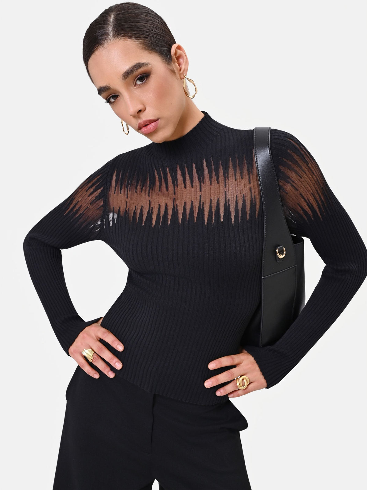Maglia in viscosa nera con inserto semitrasparente