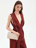 Gilet in lino rosso bordeaux con cintura