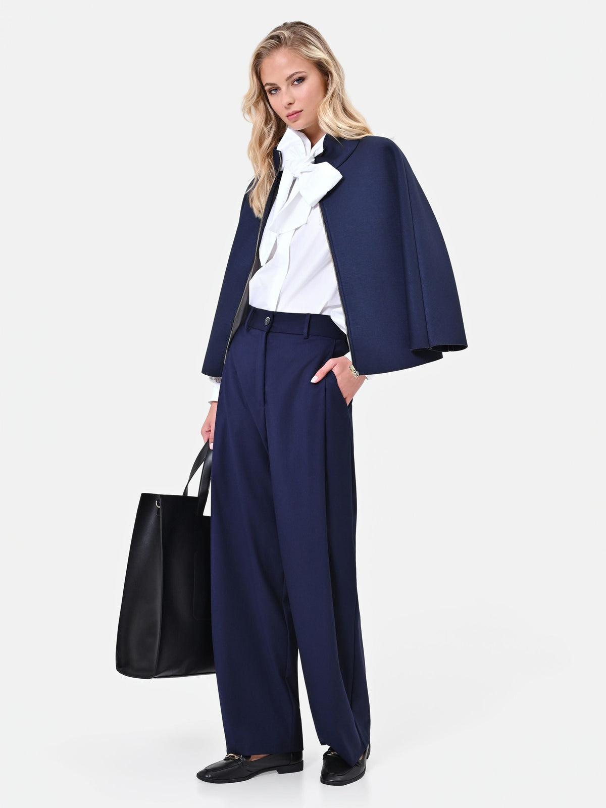 Pantalone palazzo blu navy con pinces in tessuto tecnico