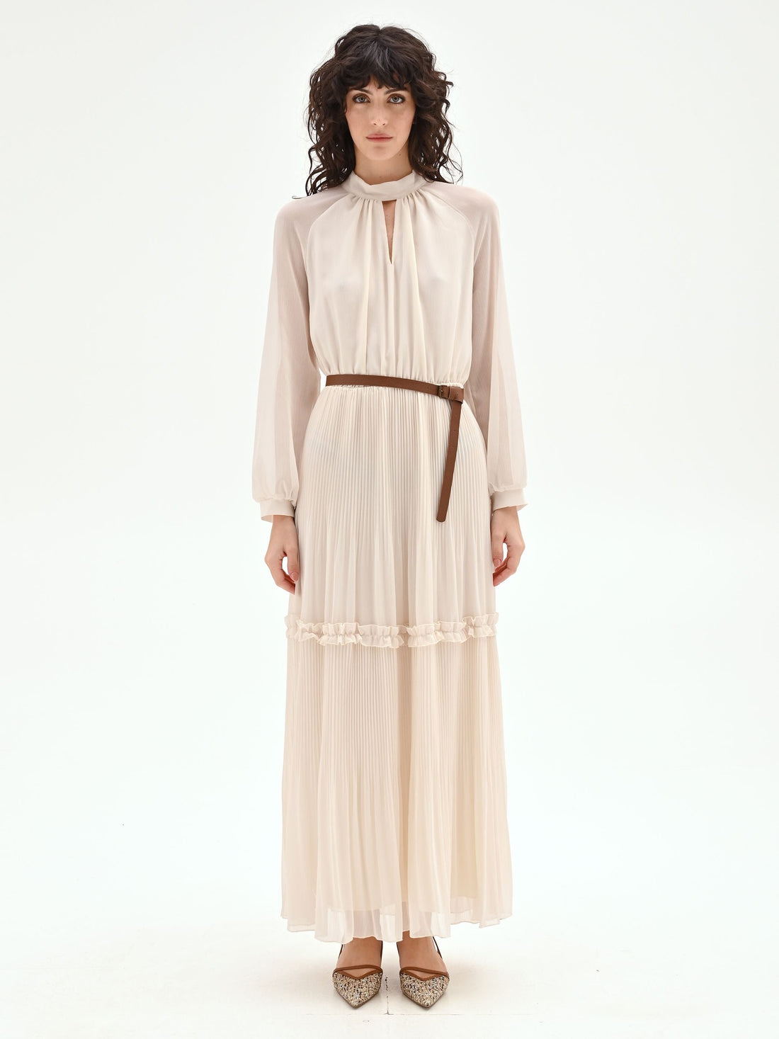 Abito lungo bianco in georgette plissé