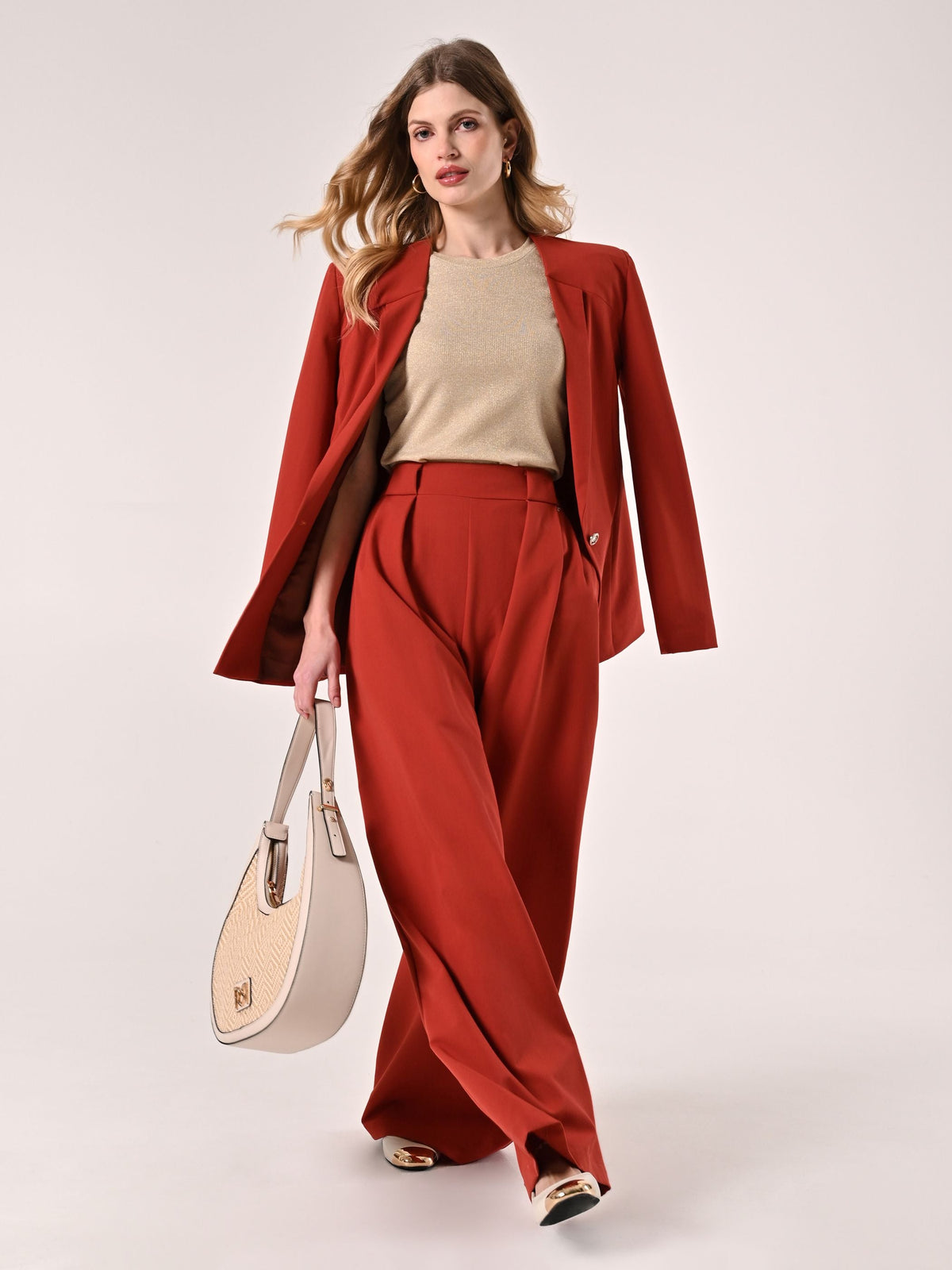 Pantaloni con Pinces color Coccio