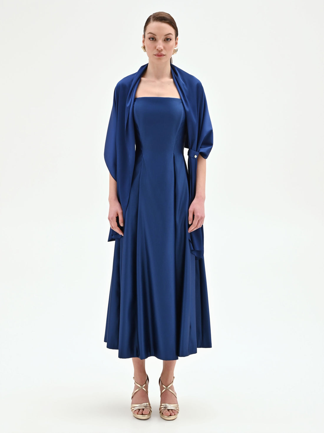 Stola in raso blu brillante