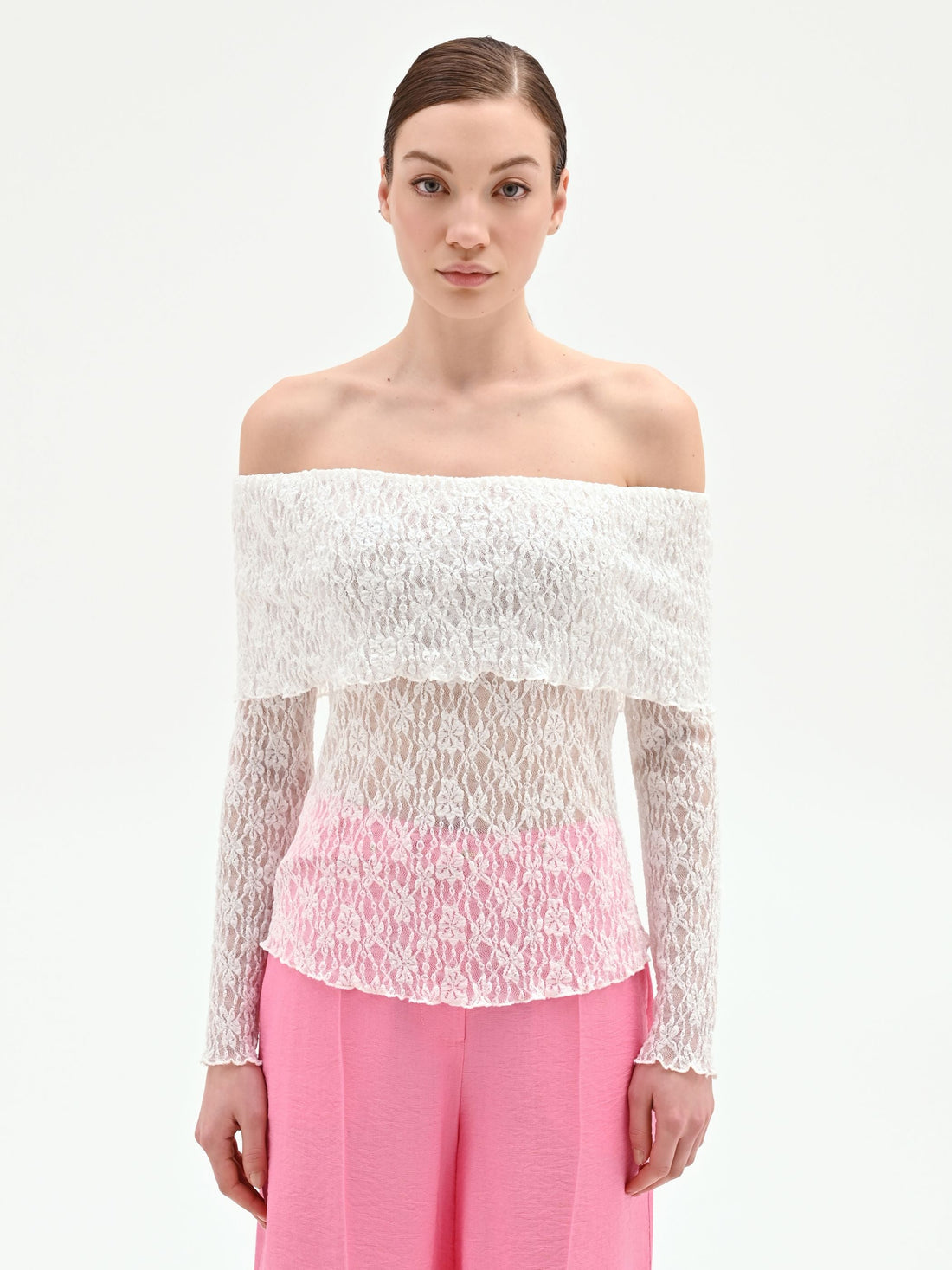 Blusa in pizzo panna bianco con spalle scoperte