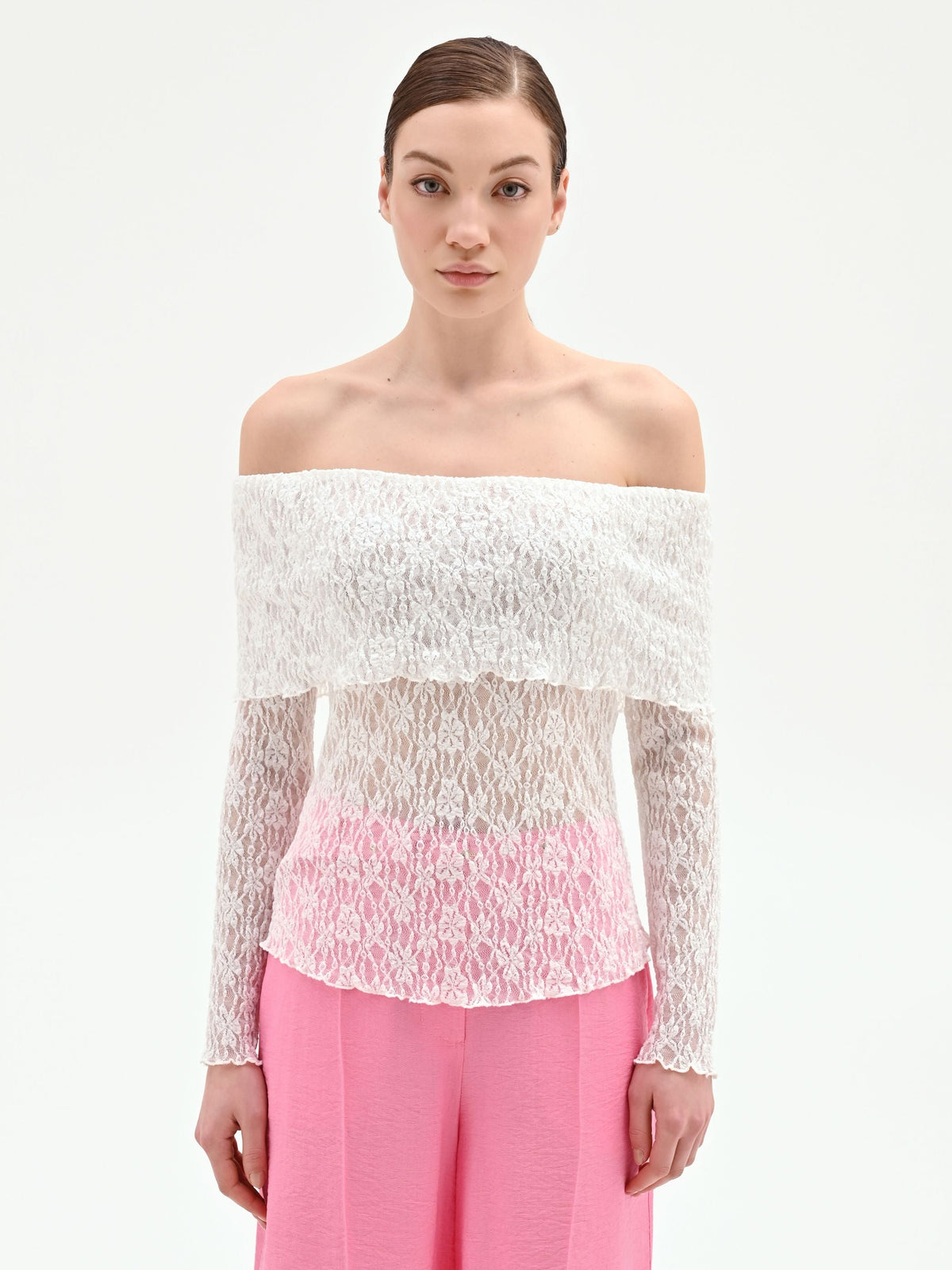 Blusa in pizzo panna bianco con spalle scoperte