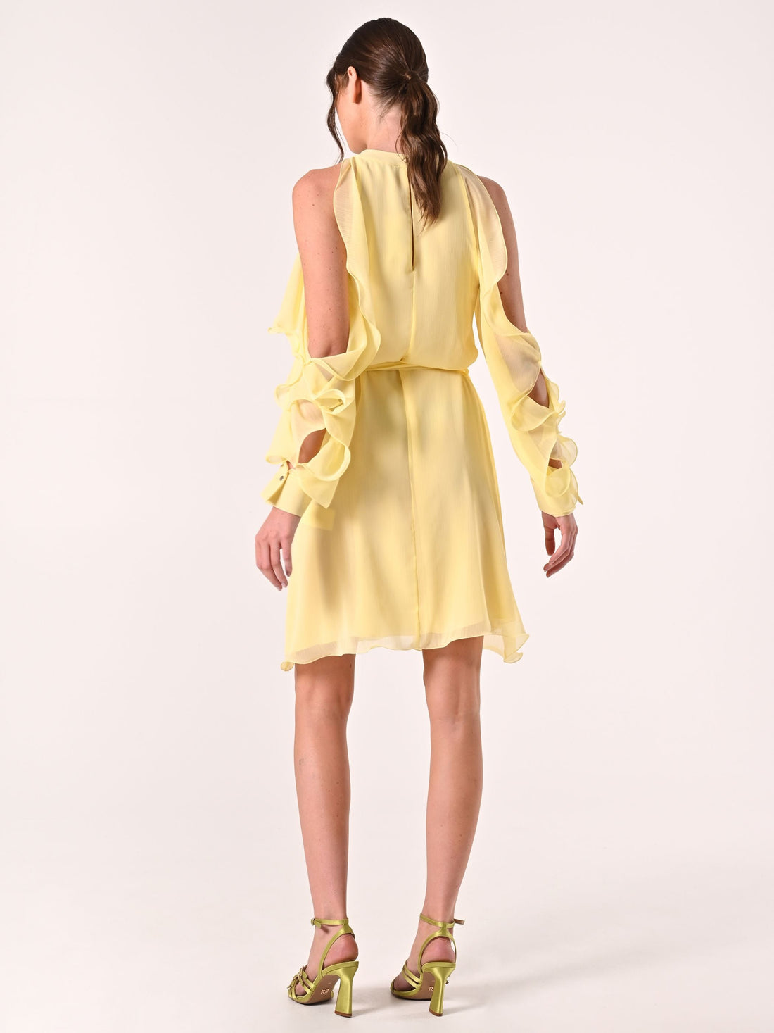 Abito Giallo con Rouches