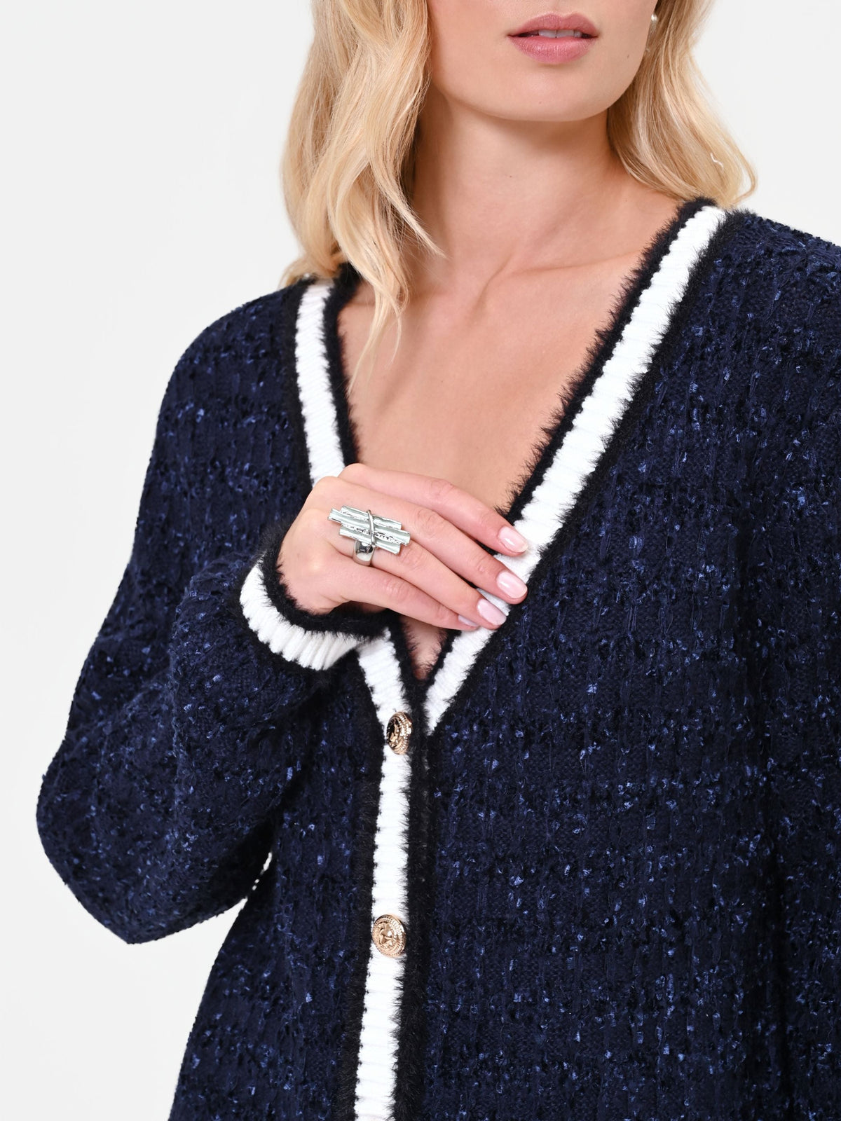 Cardigan in maglia blu navy con profili a contrasto