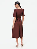 Abito midi marrone in raso