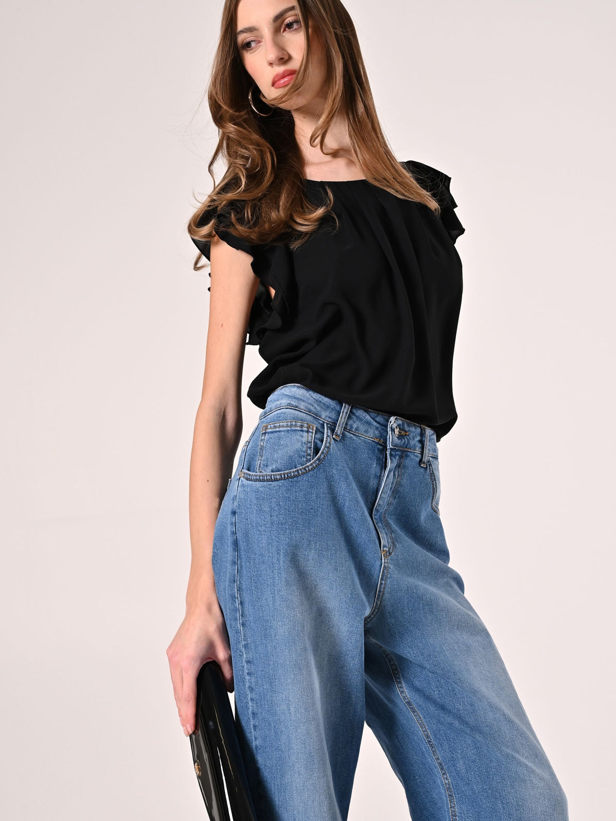 Blusa con Maniche ad Aletta Nera