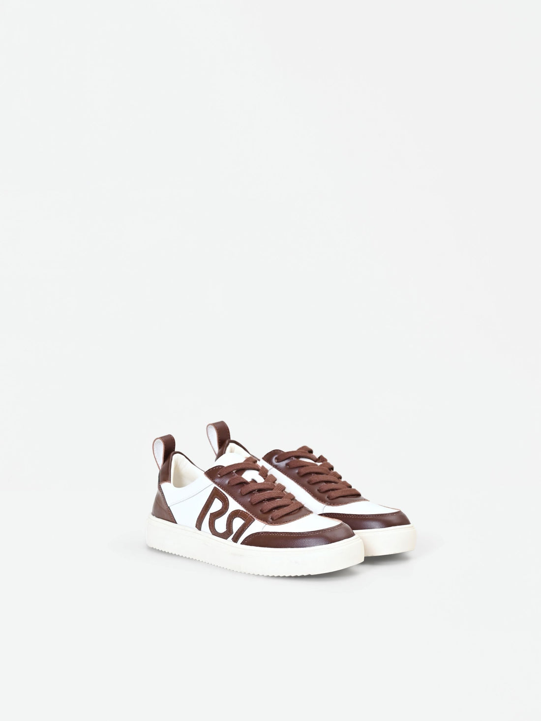 Sneaker cioccolato con inserti effetto coccodrillo