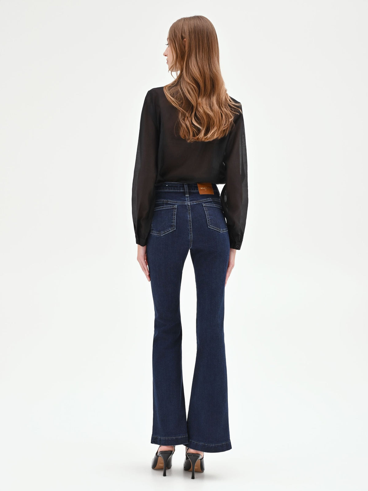 Jeans Blu a Zampa con Bottoni