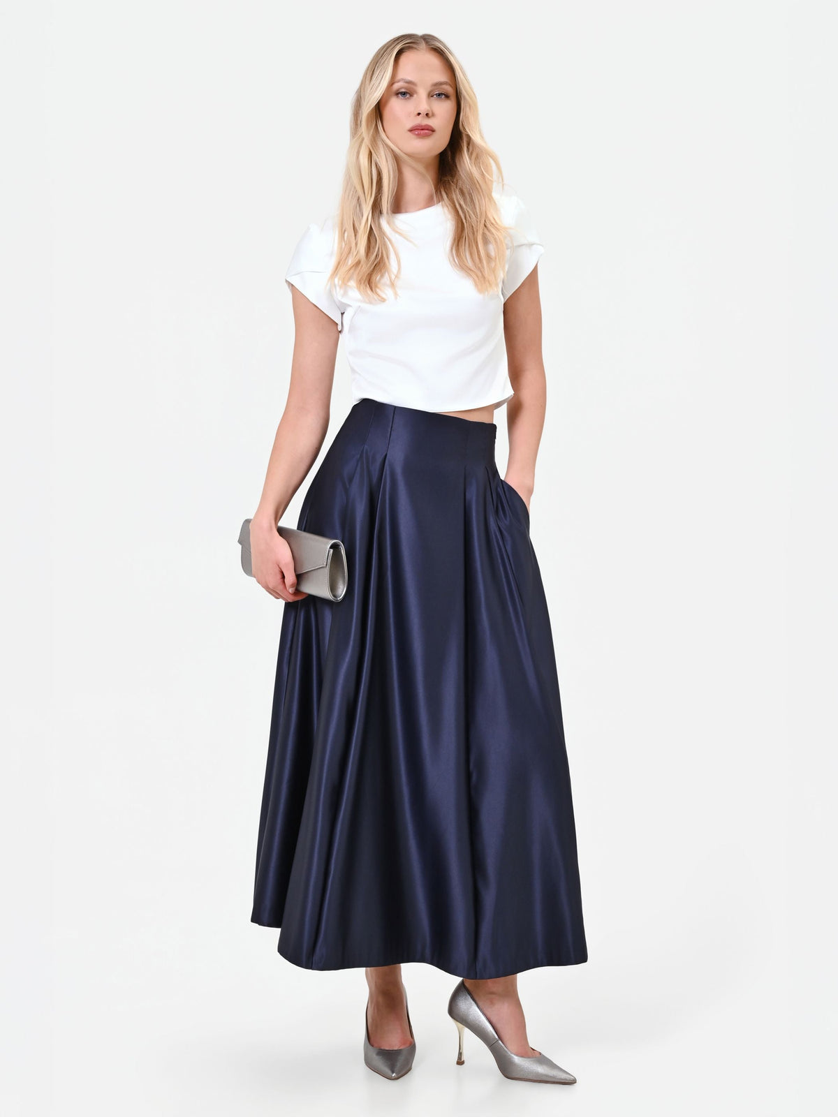 Gonna lunga blu navy con ampie pieghe