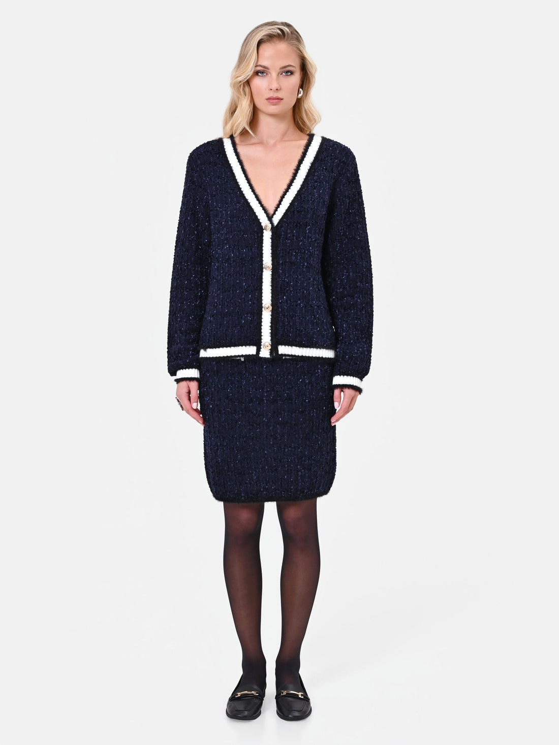 Cardigan in maglia blu navy con profili a contrasto