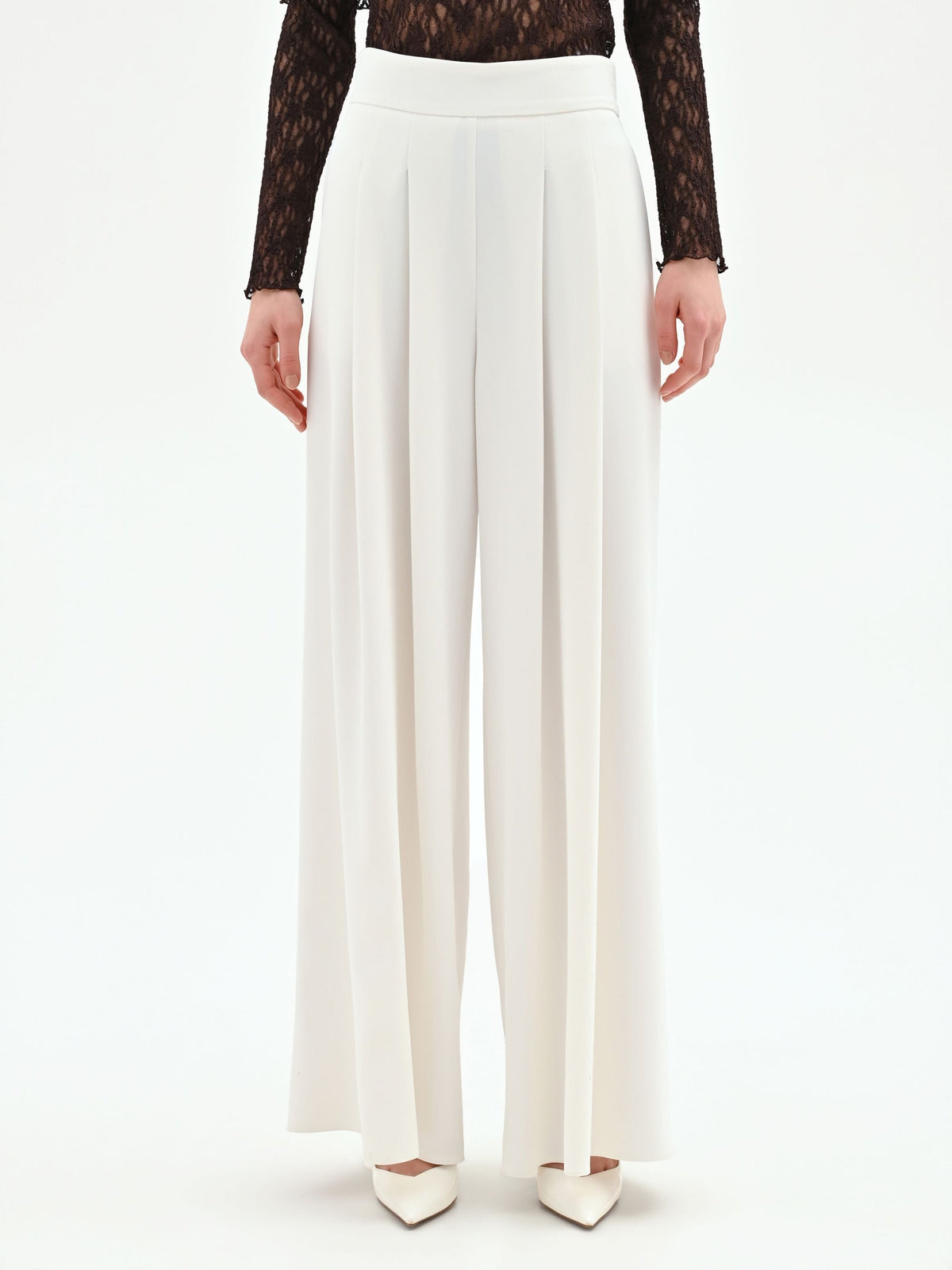 Pantalone a palazzo bianco con pinces in cadi