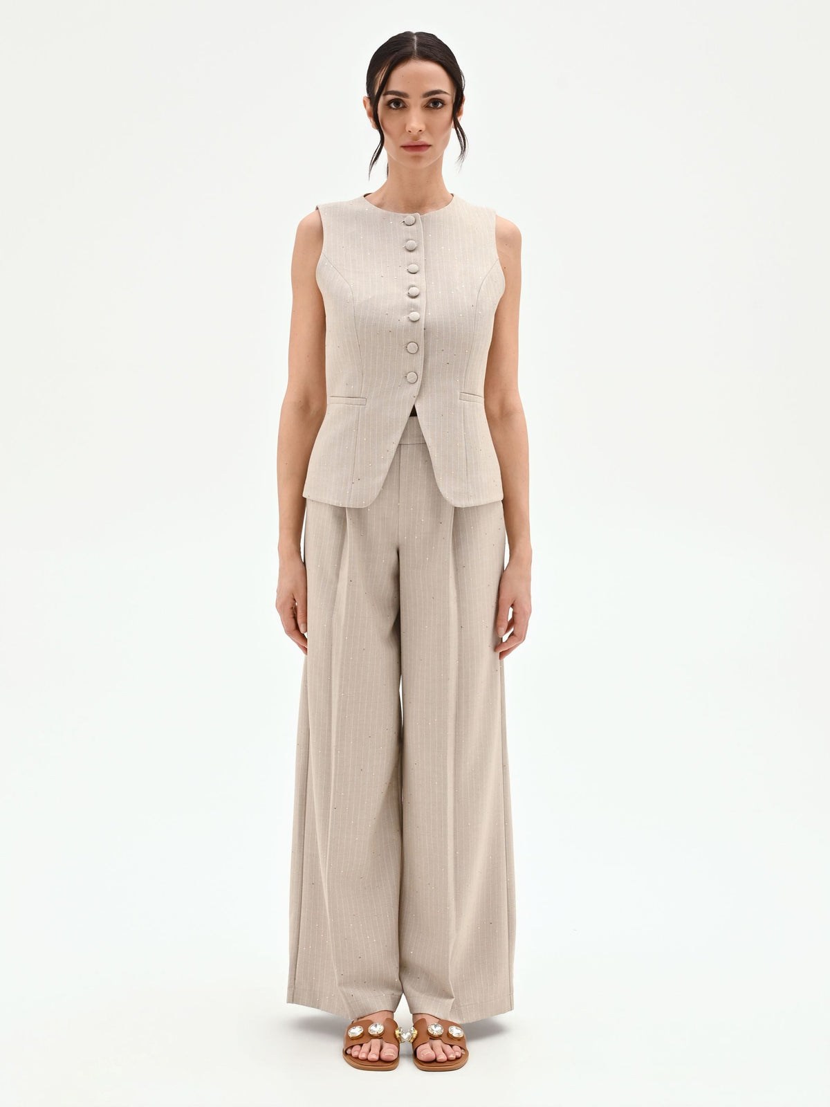 Gilet beige gessato con punti luce