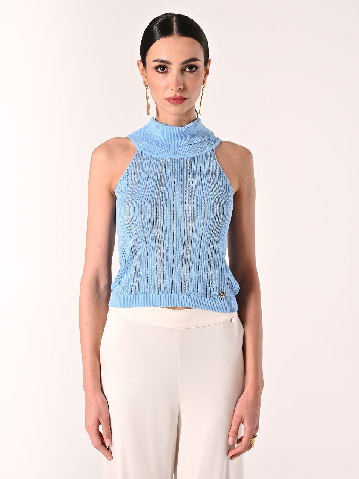 Top Azzurro in Maglia Traforata