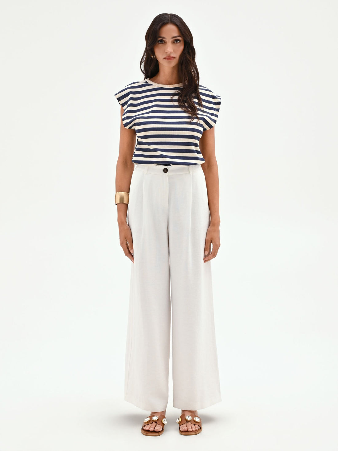 Pantalone bianco a palazzo con pinces