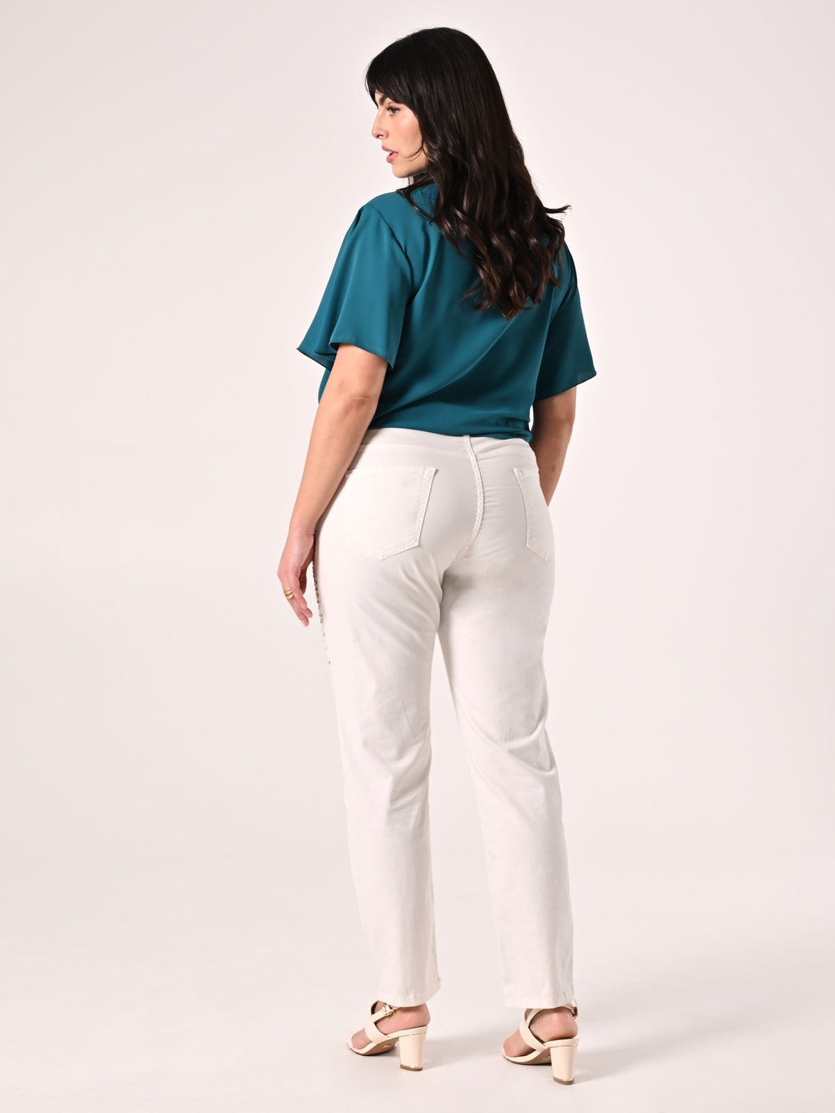 Jeans Curvy Bianchi con Borchi e Strass