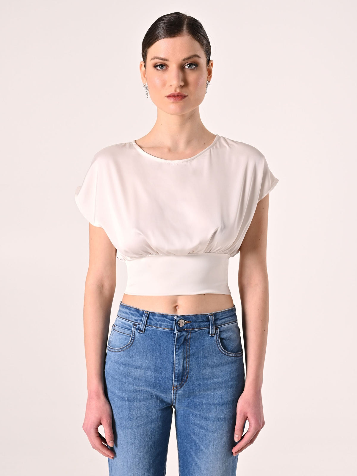 Blusa Bianca con Fiocco