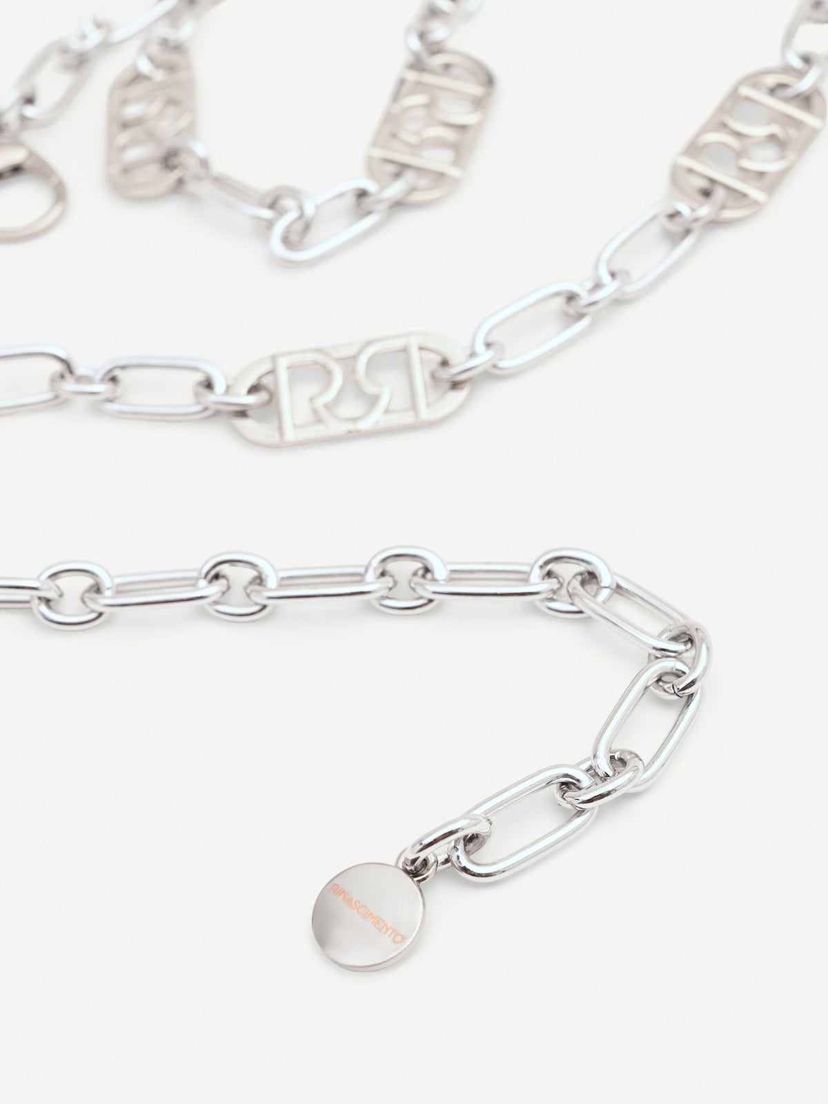 Cintura catena argento con monogramma traforato