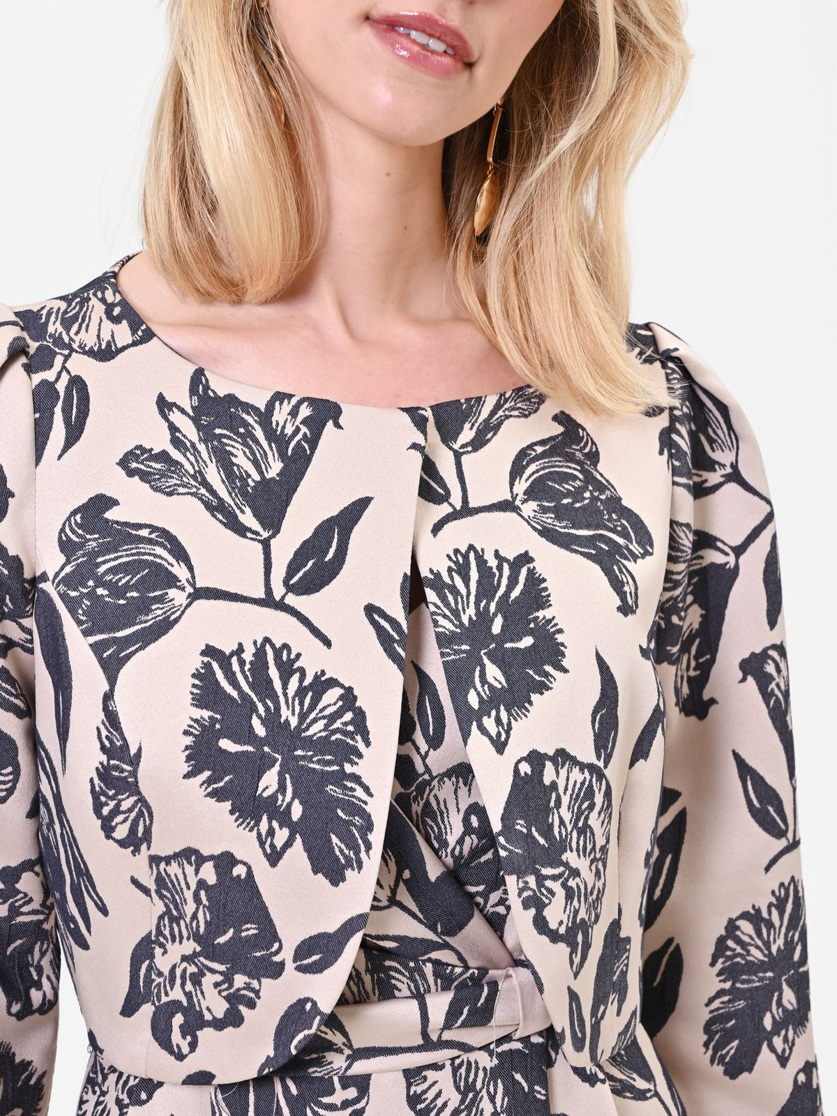 Giacca corta aperta jacquard