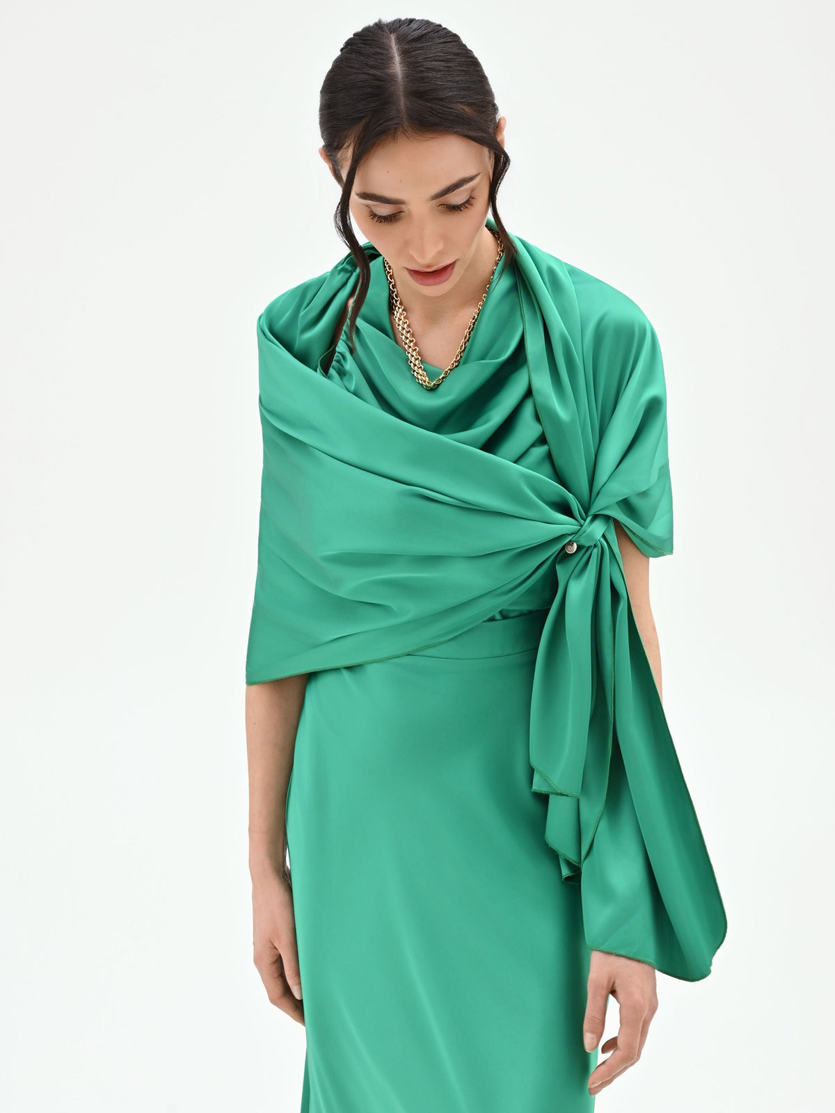 Stola verde prato effetto mantella