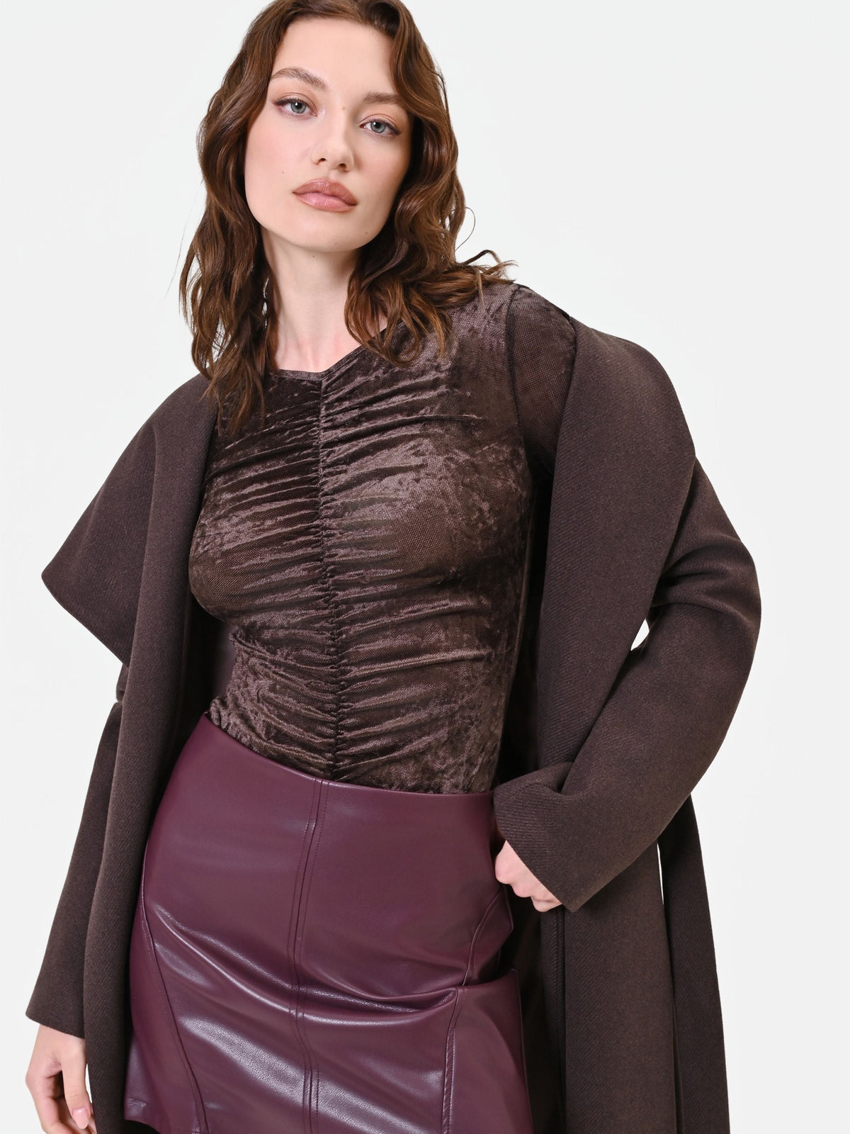 Blusa in velluto stropicciato moro