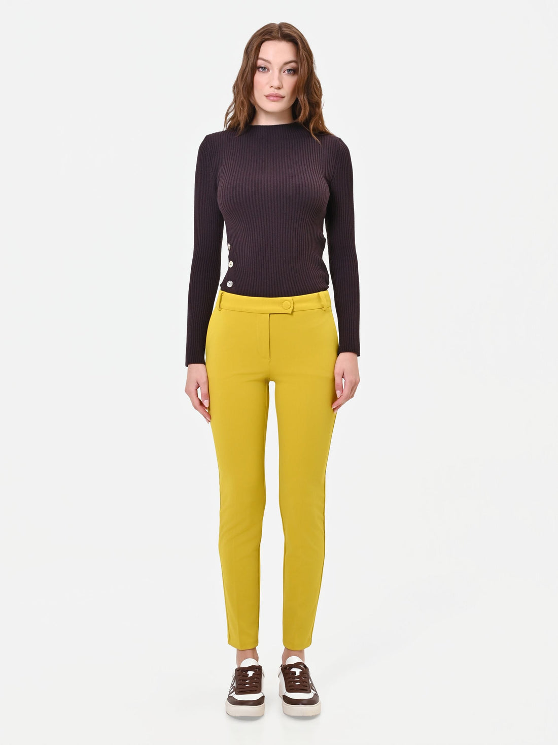 Pantalone slim fit verde olio