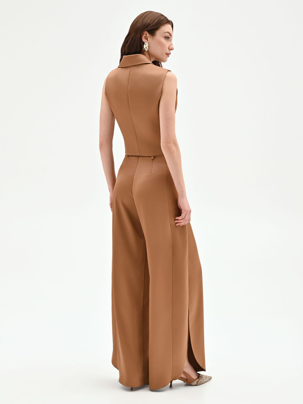 Pantalone a palazzo marrone bronzo con pinces