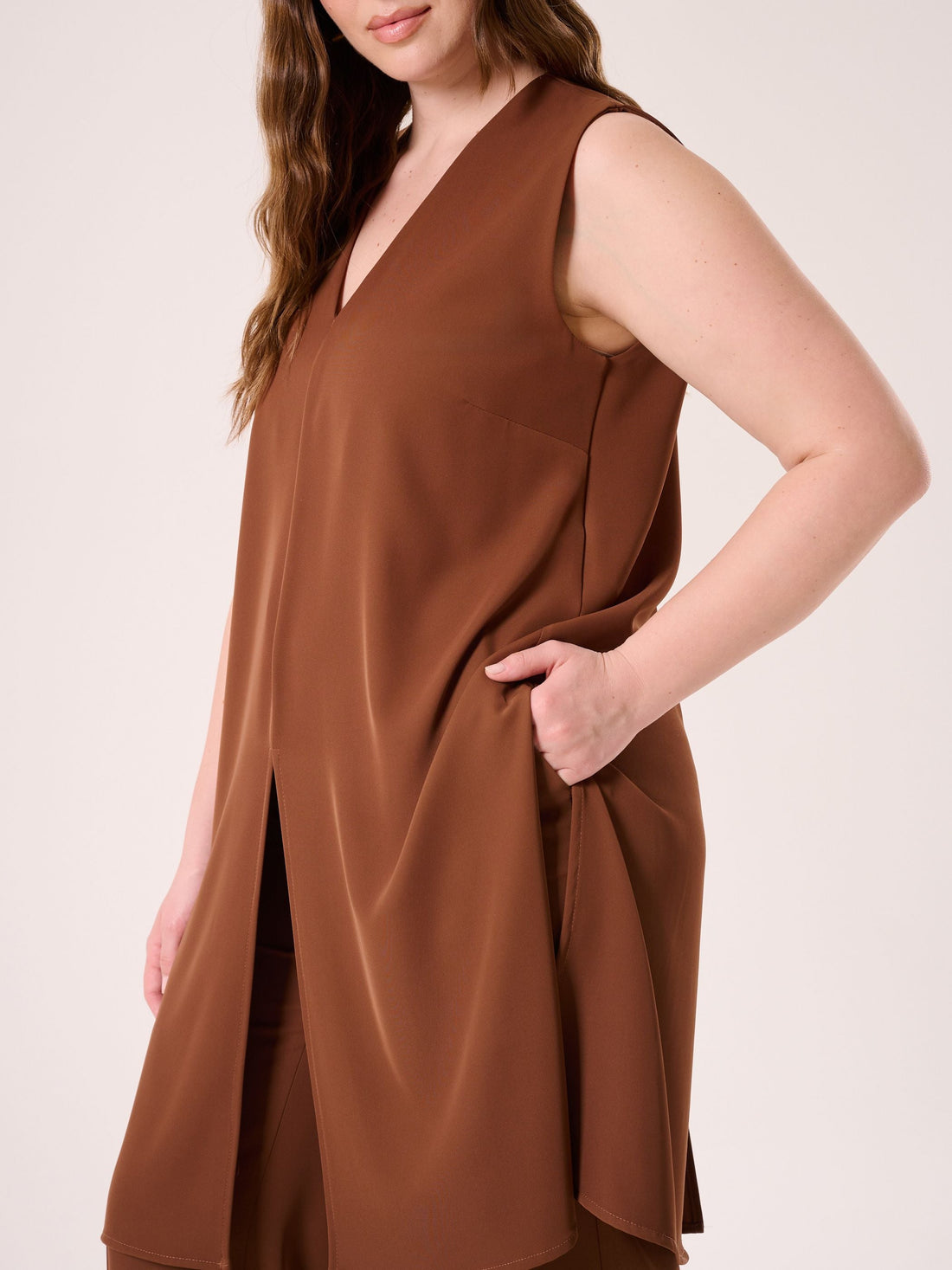 Top Curvy Lungo Marrone Cioccolato