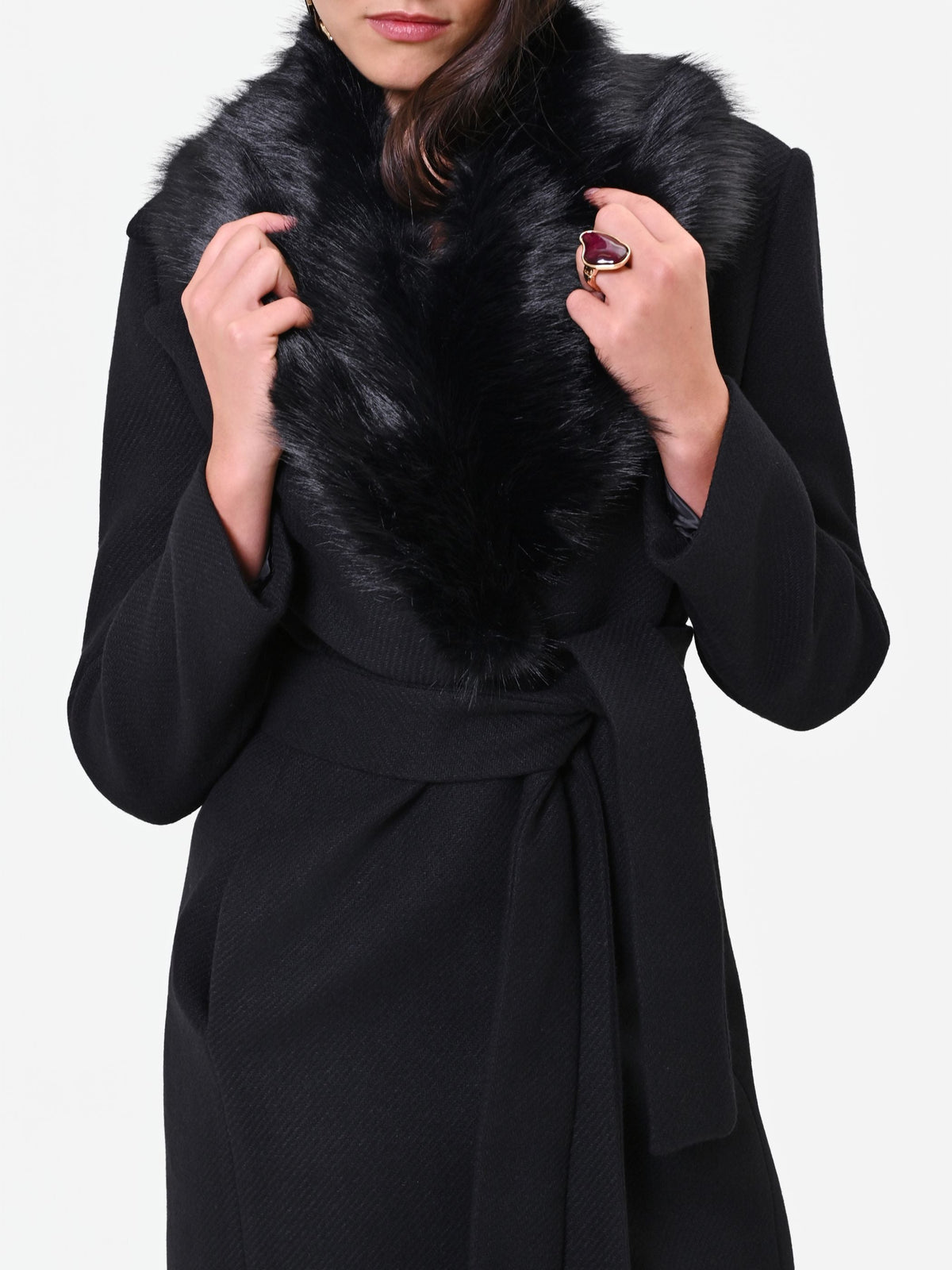 Cappotto midi nero con collo effetto pelliccia misto lana Giorgia Palmas X Rinascimento