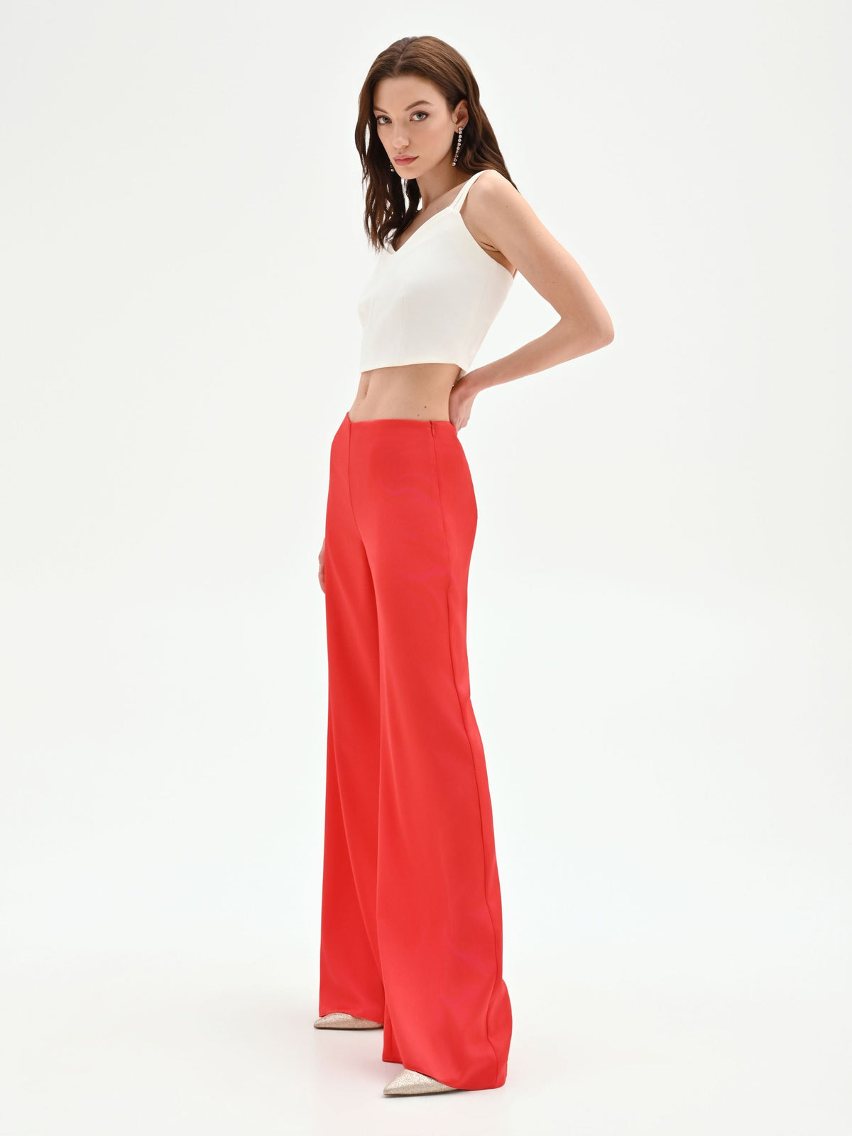 Pantalone a palazzo rosso fragola in raso