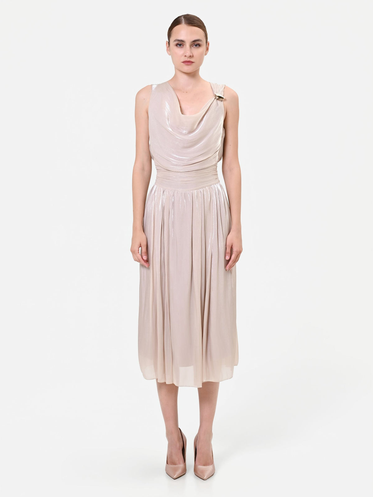 Abito midi tortora beige con scollo drappeggiato